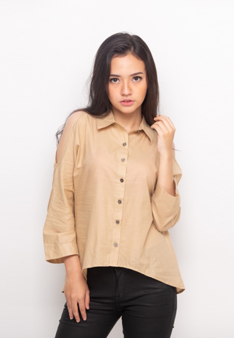 sophistix-evie-shirt-in-beige